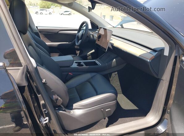 7SAYGDEE4PA126545 2023 TESLA MODEL Y Black Սալոնի դիմացի տեսք