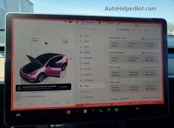 7SAYGDEE4PF622061 2023 TESLA MODEL White Սարքավորումների վահանակի տեսք