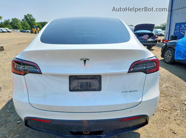 7SAYGDEE4PF664407 2023 TESLA MODEL White უკანა ხედი