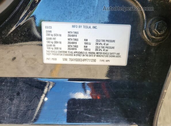 7SAYGDEE4PF711290 2023 TESLA MODEL Черный Вид подкапотного пространства