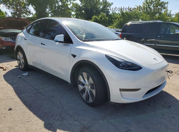 7SAYGDEE4PF786989 2023 TESLA MODEL Белый Передняя правая четверть