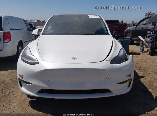 7SAYGDEE4RA231301 2024 TESLA MODEL Y White Սարքավորումների վահանակի տեսք