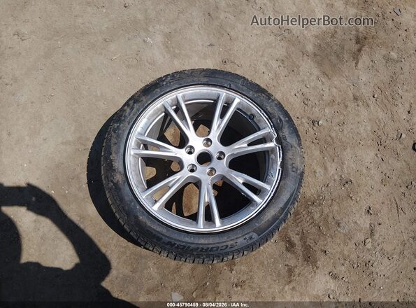 7SAYGDEE4RA231301 2024 TESLA MODEL Y White Առջևի վահանակի տեսք
