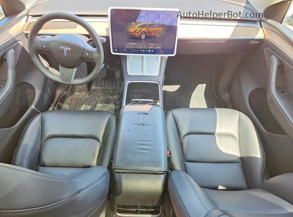 7SAYGDEE4RA250673 2024 TESLA MODEL Black წინა პანელის ხედი