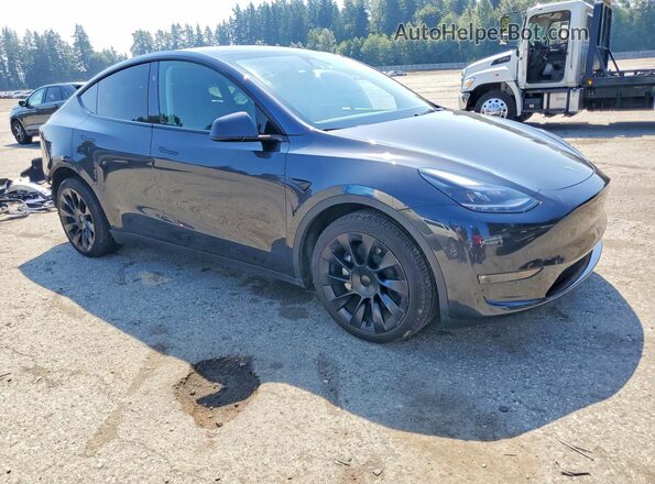 7SAYGDEE4RF013801 2024 TESLA MODEL Серый Передняя правая четверть