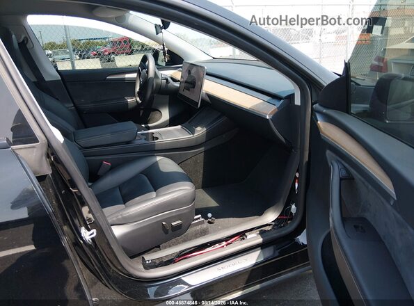 7SAYGDEE4SA359124 2025 TESLA MODEL Y Black Սալոնի դիմացի տեսք