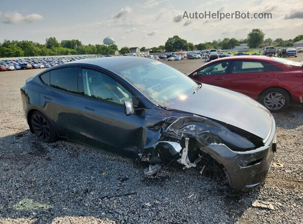 7SAYGDEE4TA391511 2026 TESLA MODEL Gray Delantero derecho