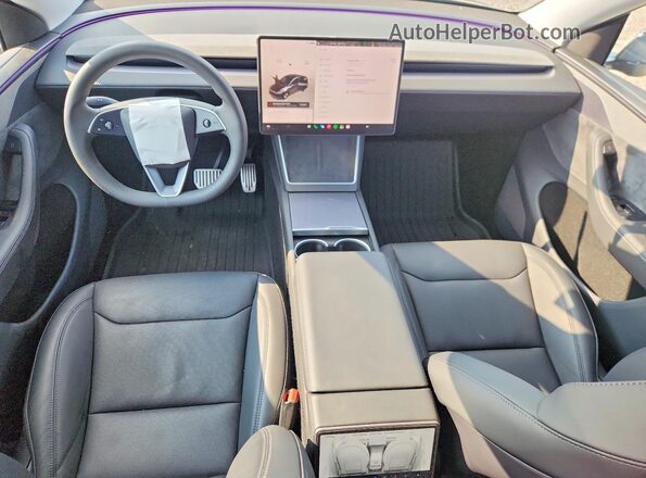 7SAYGDEE4TA391511 2026 TESLA MODEL Gray Vista del salpicadero