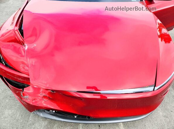 7SAYGDEE4TF514940 2026 TESLA MODEL Красный Вид задней части салона