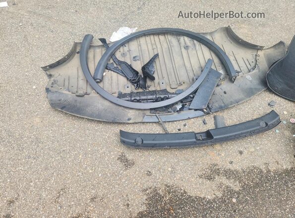7SAYGDEE5NF322185 2022 TESLA MODEL White Engine compartment view