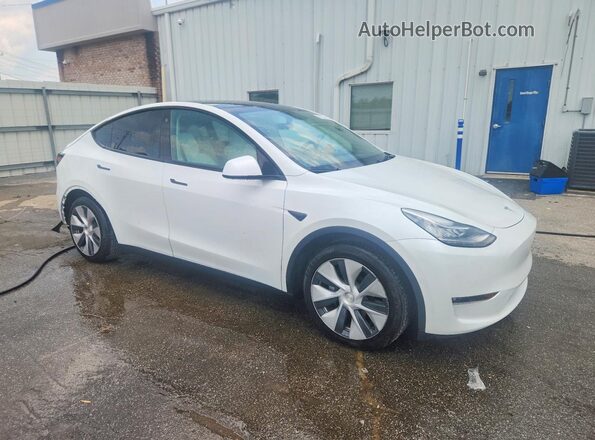 7SAYGDEE5NF322185 2022 TESLA MODEL White Front right
