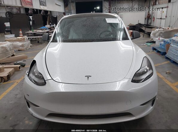 7SAYGDEE5NF355364 2022 TESLA MODEL Y Белый Вид щитка приборов