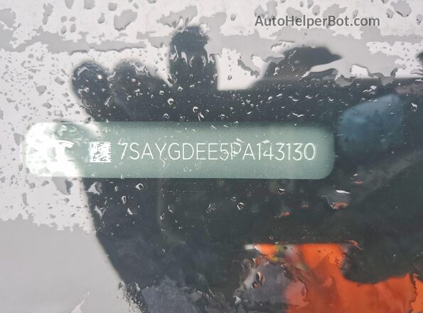 7SAYGDEE5PA143130 2023 TESLA MODEL White Vista del compartimento del motor