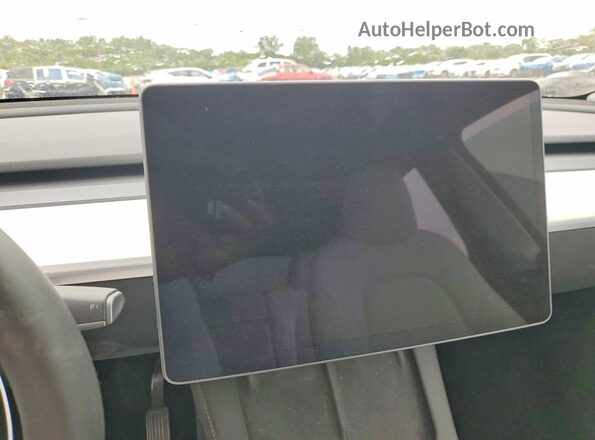 7SAYGDEE5PF775435 2023 TESLA MODEL White Vista del cuadro de instrumentos