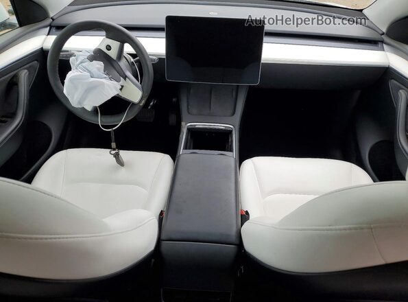 7SAYGDEE5PF775435 2023 TESLA MODEL White Vista del salpicadero