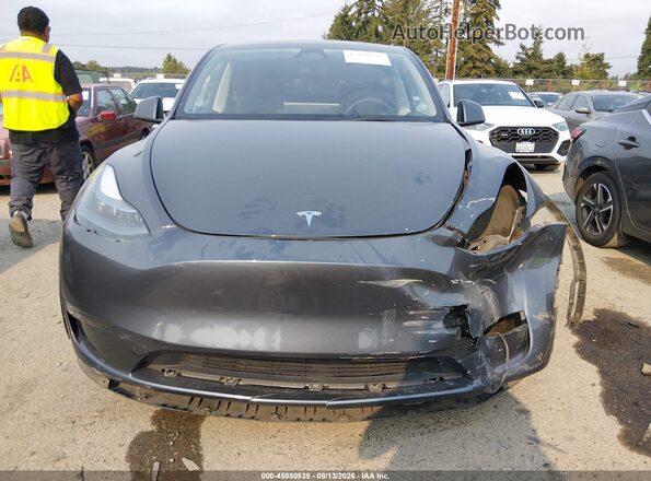 7SAYGDEE5PF960083 2023 TESLA MODEL Y Gray Rear interior view