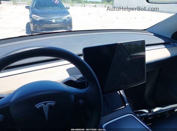 7SAYGDEE5RA217617 2024 TESLA MODEL Y Red Widok wnętrza 360 stopni