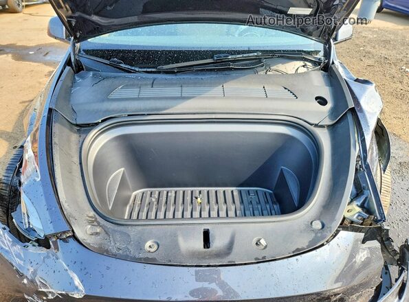 7SAYGDEE5RA246678 2024 TESLA MODEL Gray Вид підкапотного простору
