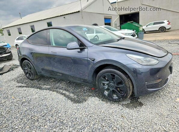 7SAYGDEE5RA283102 2024 TESLA MODEL Серый Передняя правая четверть