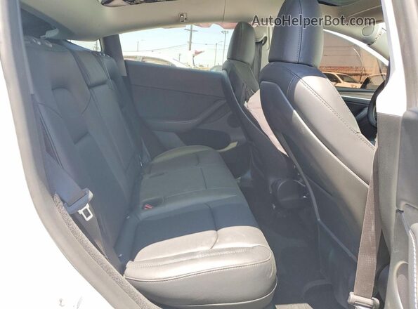 7SAYGDEE5RF081637 2024 TESLA MODEL Белый Вид задних сидений