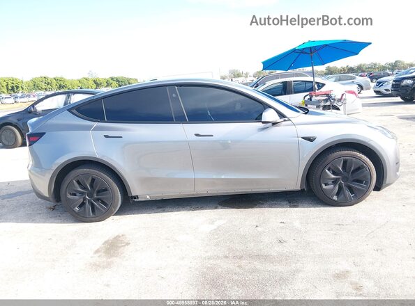 7SAYGDEE5SA361304 2025 TESLA MODEL Y Серый Вид задней части салона