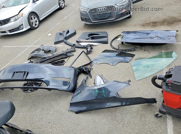 7SAYGDEE5SF302661 2025 TESLA MODEL Угольный Вид подкапотного пространства