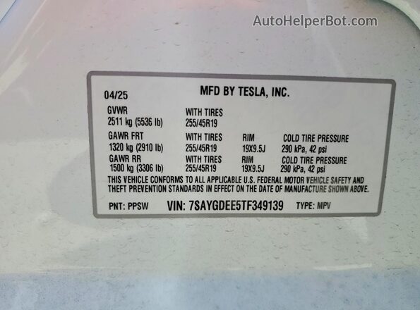 7SAYGDEE5TF349139 2026 TESLA MODEL White VIN კოდის სტიკერის ხედი