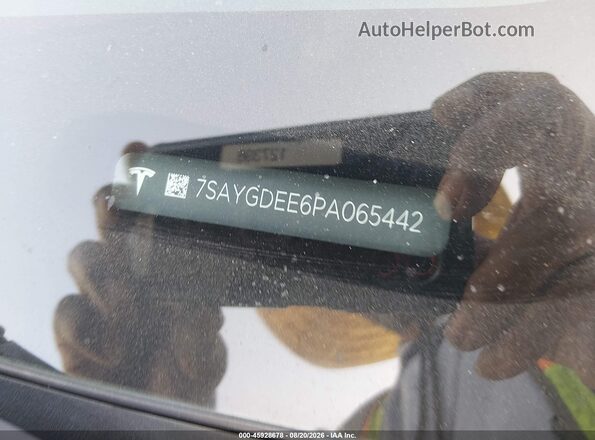 7SAYGDEE6PA065442 2023 TESLA MODEL Y Белый Вид подкапотного пространства