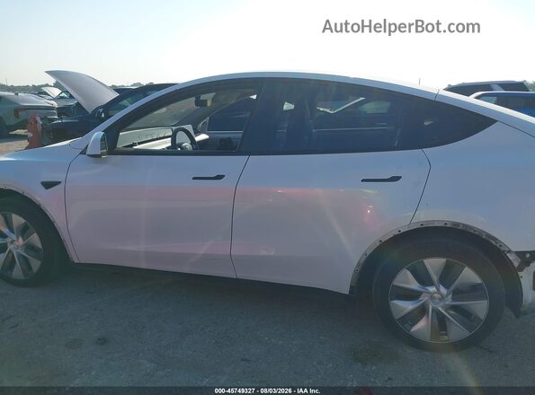 7SAYGDEE6PA113537 2023 TESLA MODEL Y White Vista interior de 360 grados