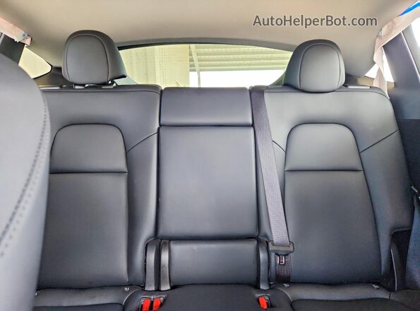 7SAYGDEE6PA138521 2023 TESLA MODEL White Вид задніх сидінь