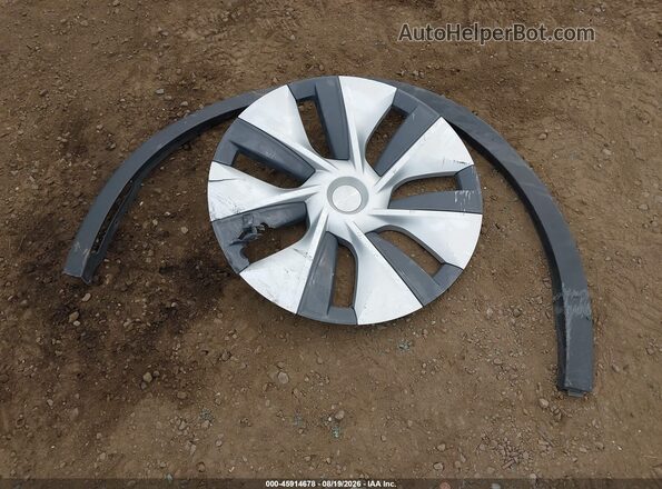 7SAYGDEE6PF741651 2023 TESLA MODEL Y Red Rear view