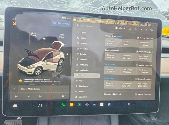 7SAYGDEE6PF944491 2023 TESLA MODEL Y Gray Вид щитка приладів