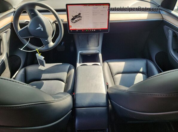 7SAYGDEE6PF958035 2023 TESLA MODEL Белый Вид панели приборов