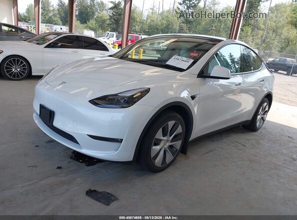 7SAYGDEE6RF051109 2024 TESLA MODEL Y White Առջևի ձախ երեք քառորդ տեսարան
