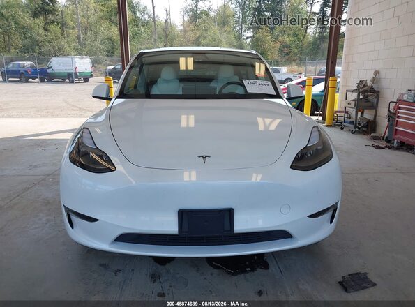 7SAYGDEE6RF051109 2024 TESLA MODEL Y White Առջևի վահանակի տեսք