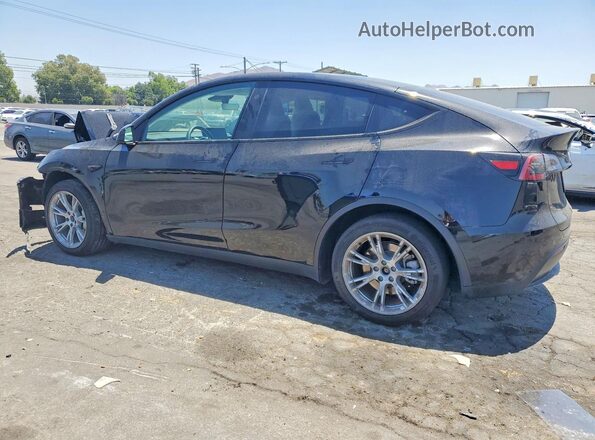 7SAYGDEE6RF069092 2024 TESLA MODEL Black Trasero izquierdo