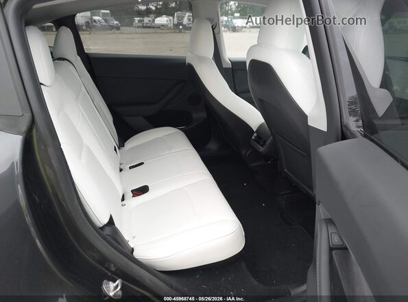 7SAYGDEE6RF995640 2024 TESLA MODEL Y Gray Widok naklejki z numerem VIN