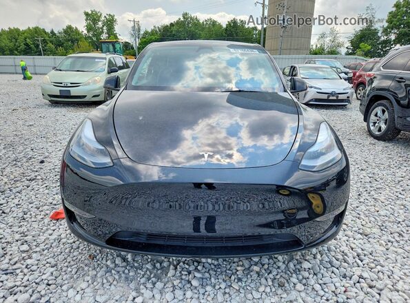 7SAYGDEE6SF307206 2025 TESLA MODEL Black Widok z przodu