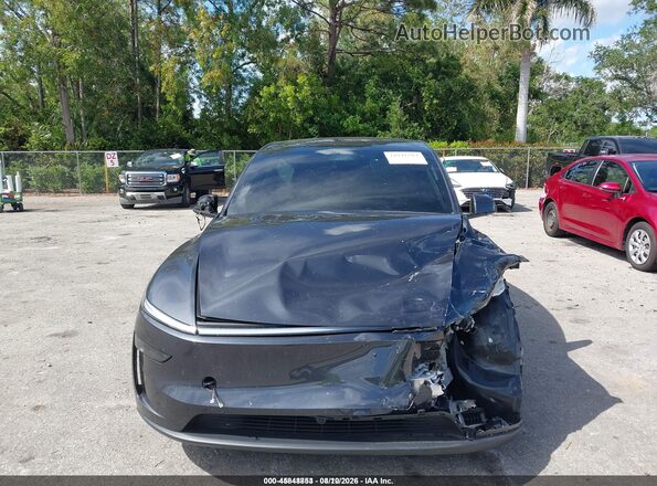 7SAYGDEE6TA623817 2026 TESLA MODEL Y Gray Front view