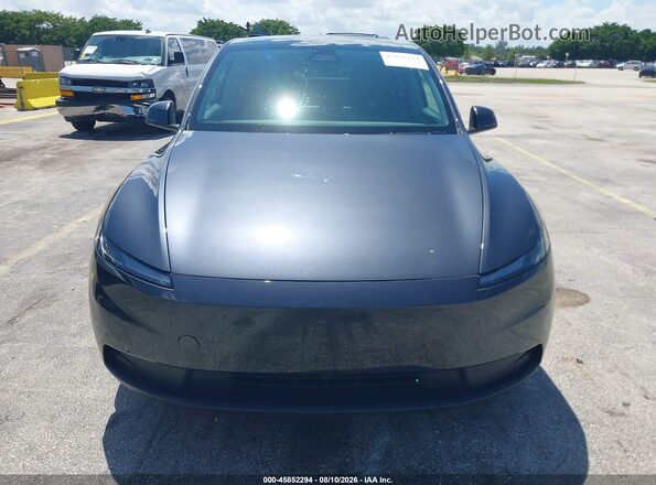 7SAYGDEE6TA637300 2026 TESLA MODEL Y Black Front view