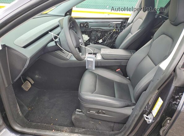 7SAYGDEE6TF536566 2026 TESLA MODEL Серый Вид салона спереди