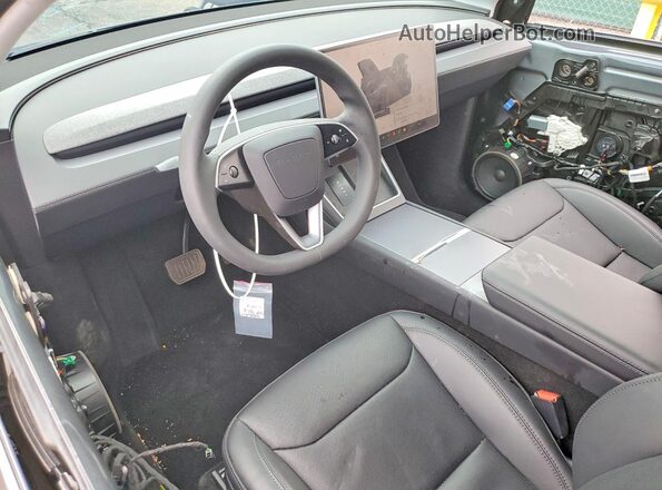 7SAYGDEE6TF536566 2026 TESLA MODEL Серый Вид панели приборов