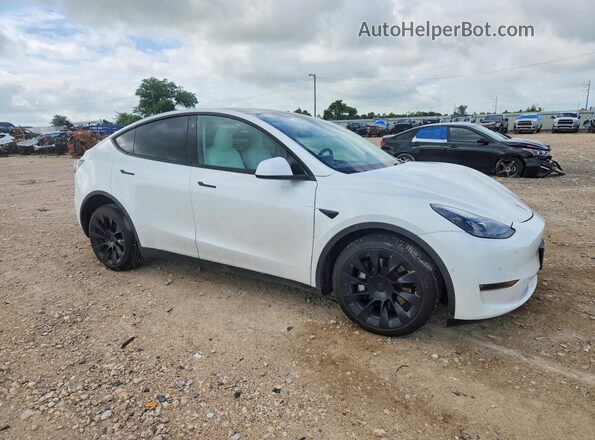 7SAYGDEE7NF517981 2022 TESLA MODEL Белый Передняя правая четверть