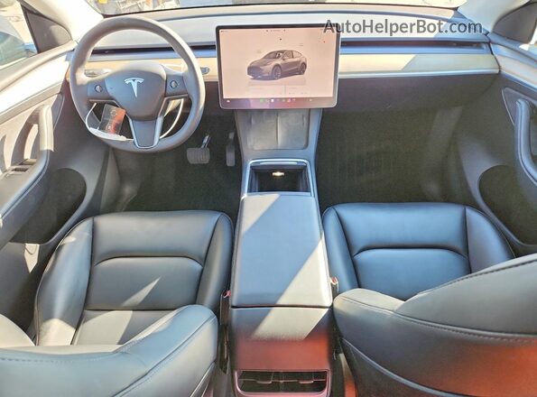 7SAYGDEE7PA027511 2023 TESLA MODEL Gray წინა პანელის ხედი