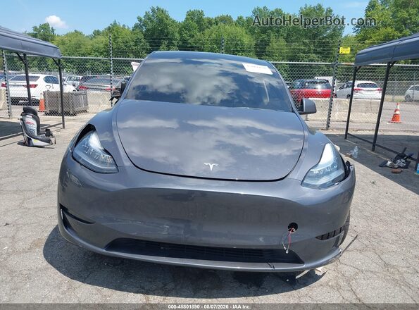 7SAYGDEE7PF614228 2023 TESLA MODEL Y Серый Вид панели приборов