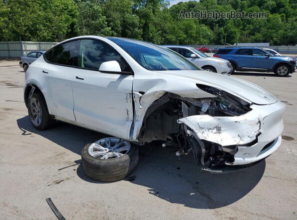 7SAYGDEE7PF674980 2023 TESLA MODEL White Առջևի աջ