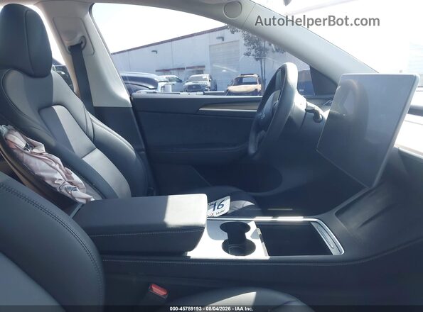 7SAYGDEE7RF031306 2024 TESLA MODEL Y Blue Սալոնի դիմացի տեսք