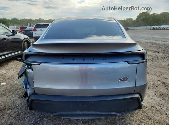 7SAYGDEE7TA468212 2026 TESLA MODEL Silver Հետևի տեսք