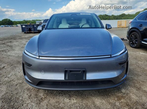 7SAYGDEE7TA468212 2026 TESLA MODEL Silver Դիմացի տեսք