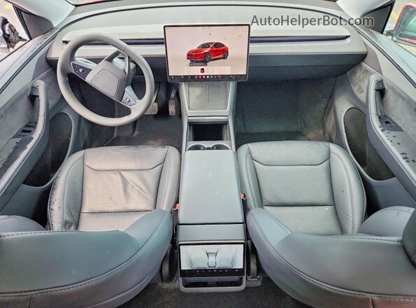 7SAYGDEE7TA476472 2026 TESLA MODEL Red წინა პანელის ხედი